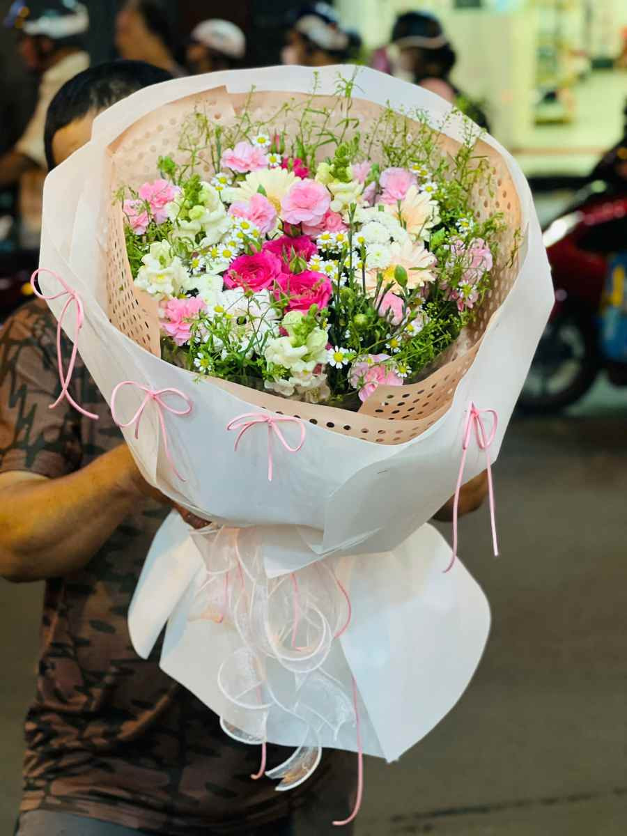 Bó hoa chút tình ngây thơ