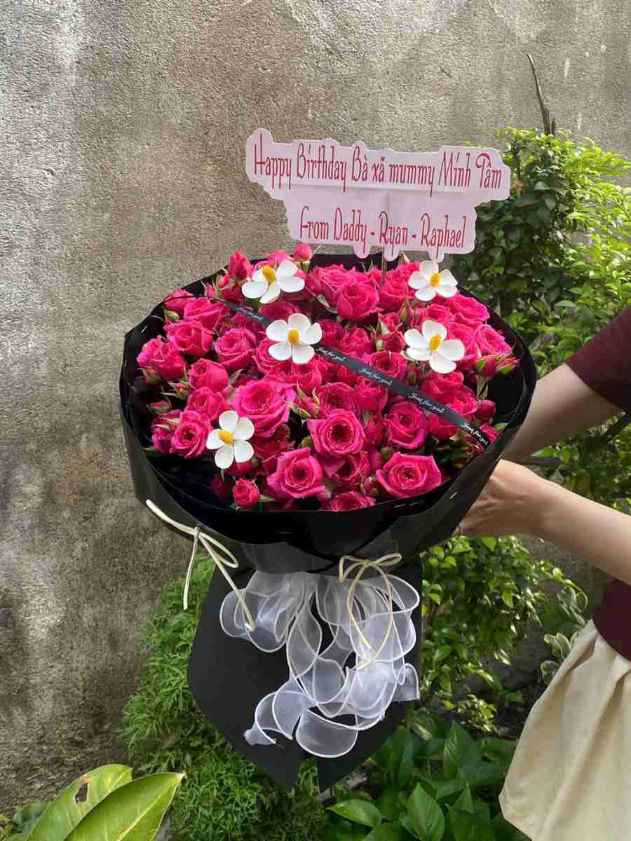 Bó hoa kiệt tác nhan sắc