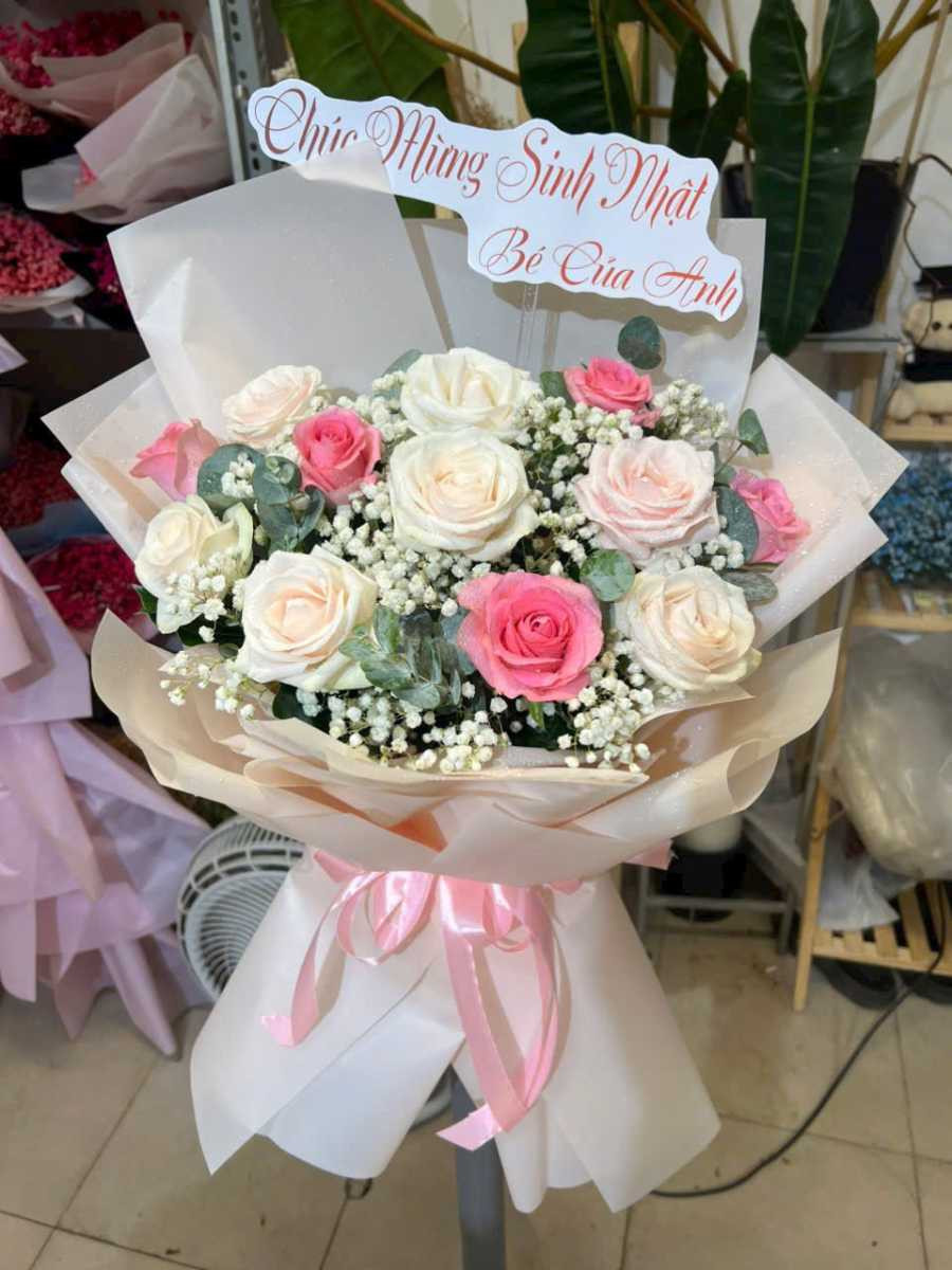 Bó hoa giao thừa hạnh phúc