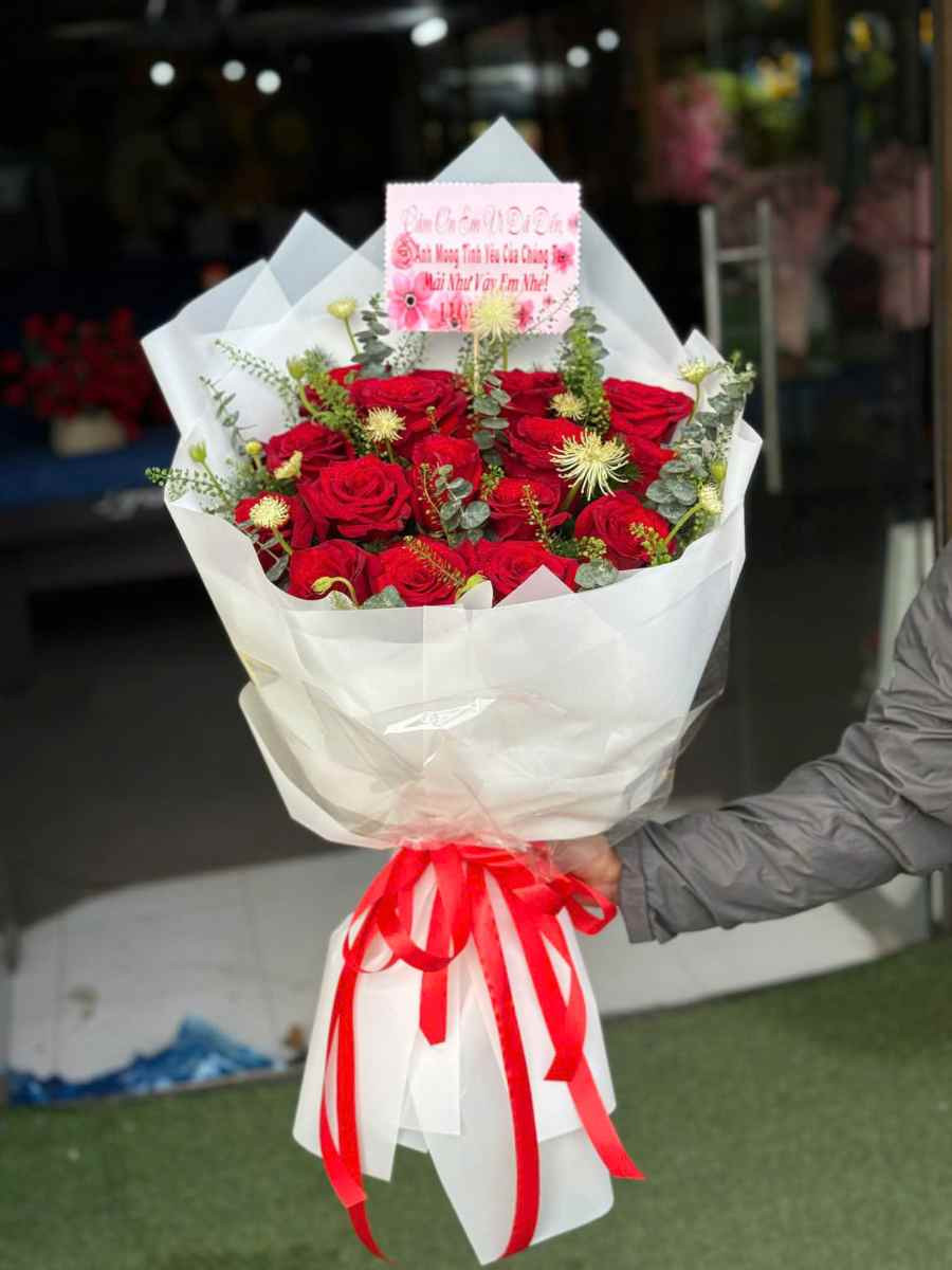 Bó hoa má hồng xinh tươi
