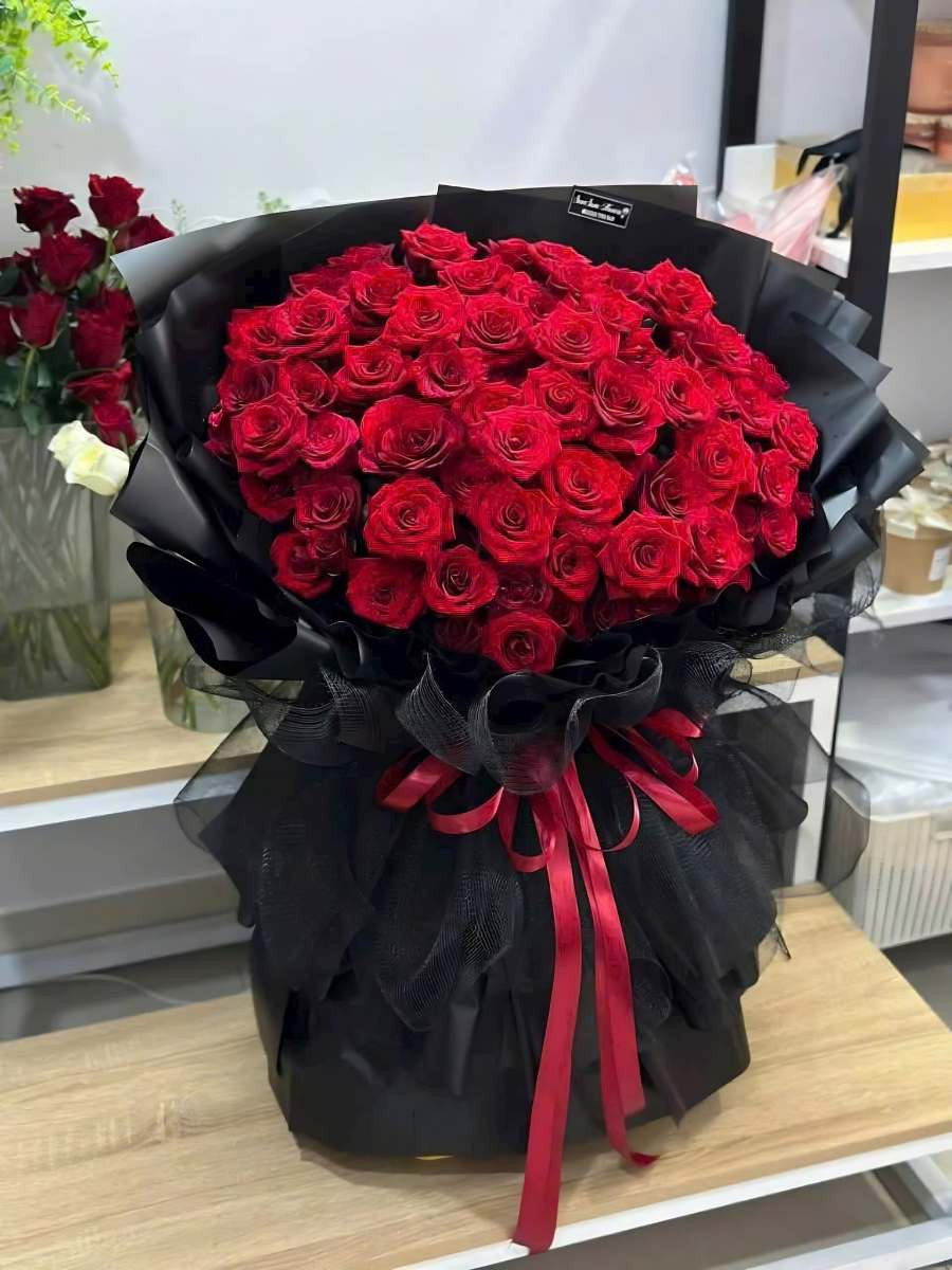 Bó hoa ánh dương rực rỡ