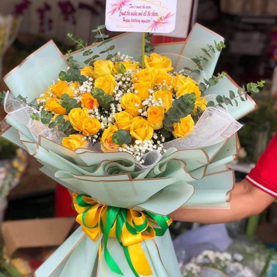 Bó hoa mùa hè rực rỡ