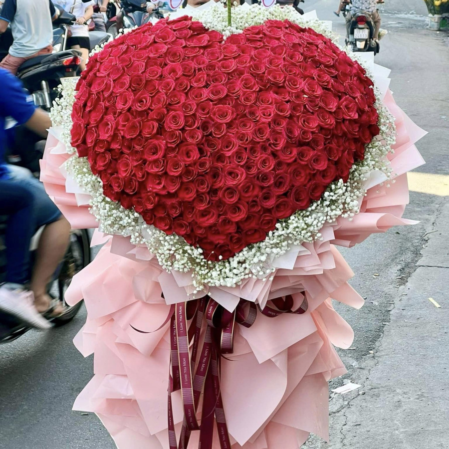 Bó Hoa Hồng Trái Tim Sang Trọng